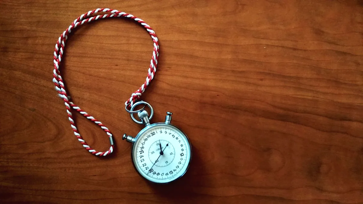 A stopwatch. Timed rounds are usual at a slam.